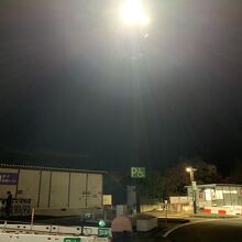 トイレ　遠くて暗くて…夜は コワイ〜