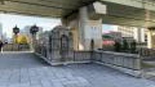重要文化財の御堂筋の橋
