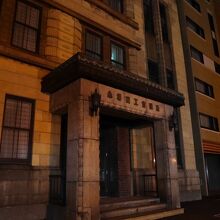 けっこう窓が多い。