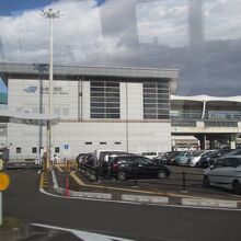 仙台空港駅前駐車場