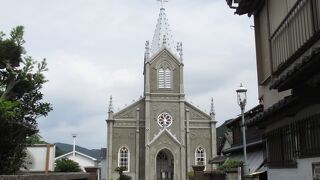 シンプルだけど無骨な感じでした。