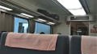 和歌山と大阪を結ぶ私鉄特急