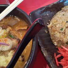 ラーメンとチャーハン