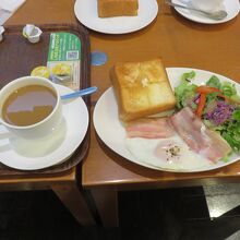 上島珈琲店 神戸空港店