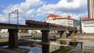 10分ごとに走る便利な学園電車