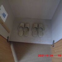 スリッパはリユースなので、個人持ち込みの使い捨スリッパを利用