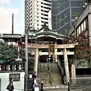 都心（大阪梅田）のど真ん中にある神社