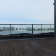 テラスあり。訪問時は不使用。