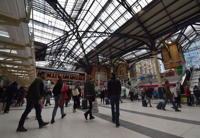 リヴァープールストリート駅 クチコミ アクセス 営業時間 ロンドン フォートラベル