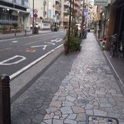 普通の街並みに当時の風情を感じます