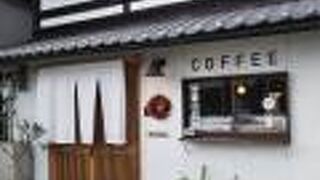 カフェ ジャニュアリー