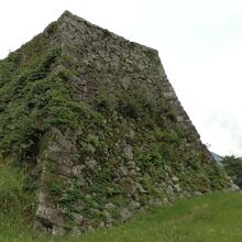 津和野三本松城は海抜367ｍにある全国第二位の高さを誇る山城