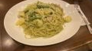 チキンとジャガイモのジェノベーゼスパゲッティ！