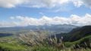 内牧温泉の町並みが見えました。