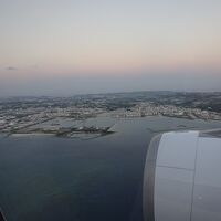 飛行機の窓より