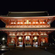 浅草寺の山門