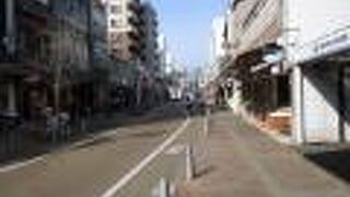 坂の上の雲の街商店街