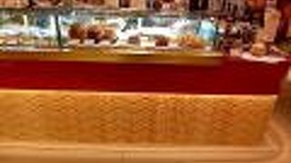 「SIGNIFIANT SIGNIFIE」のセレクトショップ