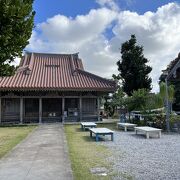 八重山最古のお寺