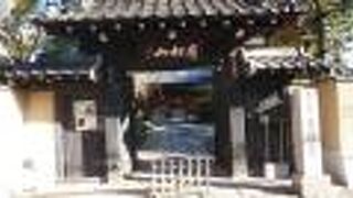江戸時代初期に創建された寺院