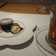 「フォンダンショコラ」「紅茶(アールグレイ)」