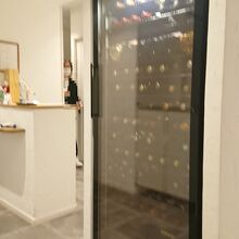 お会計はテーブルチェック。各種クレジットカードが利用可能