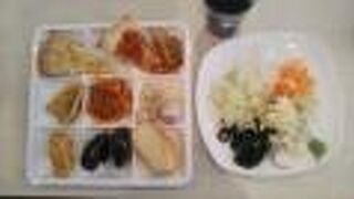 神戸クック・ワールドビュッフェ イオンタウン各務原鵜沼店