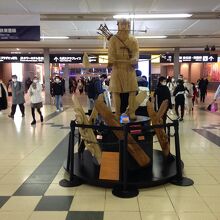 札幌駅の気になる像