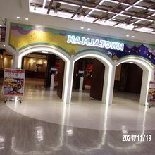 入り口の様子です。