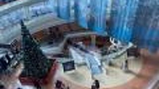 中央部のエスカレーターが好き