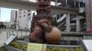 ゆいレールの 牧志駅の近くにありました。