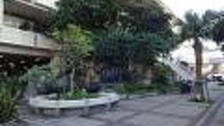 那覇のバスターミナルの近くです。