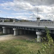令和3年2月に補修が完成した「賀茂大橋」
