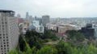 最上階の展望ホールで18階です