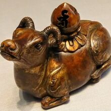 丑年ならではの展示