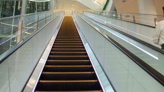 地下鉄からのアクセスが便利になりました