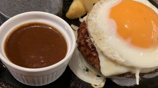 再び… 行ってきました。感じの良い女性店員さん に再会(^^)