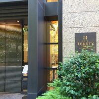 立地、交通機関いっぱいあり便利です。都心にあるが下町の雰囲気