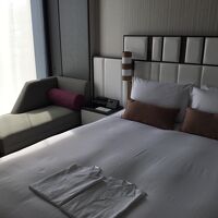 ダブルベッドでゆとりあり。l