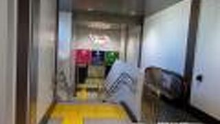 日暮里駅にあるショッピングモールです。