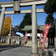 尾久の鎮守の神社です。