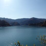 奥多摩むかし道あるきを奥多摩湖からスタートしました