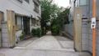 落ち着いた雰囲気の寺院