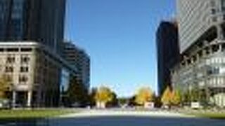 結婚式の前撮りが行われていました