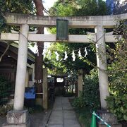 長喜院の隣にある神社