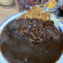 カツカレーだ！？