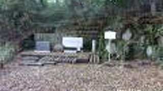 都立石神井公園内にあります。