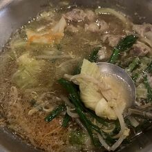 お写真撮るの忘れて 食べてる途中のお鍋