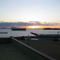 客室からの夕日を眺めました。素敵でした。