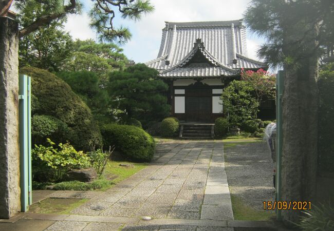 烏山寺町の中にある寺の一つです。